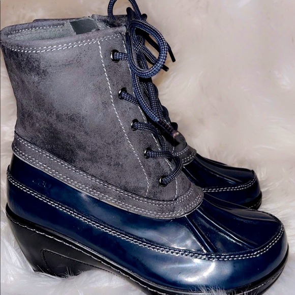 Navy Blue JBU snow/rain boot lace up with zipper on the side - Picture 5 of 9
